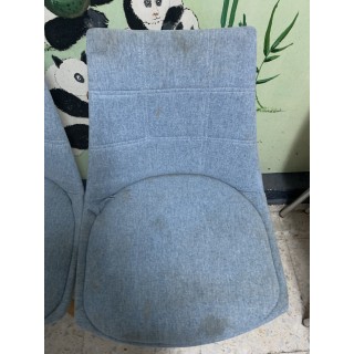 silla de tela azul