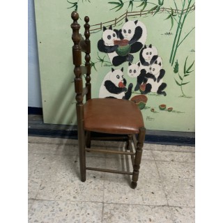 silla de madera vintage