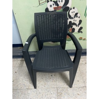 1 silla de jardín de ratan