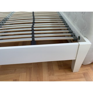 cama de madera blanco 160x200cm con 2 colchones de 90x200cm