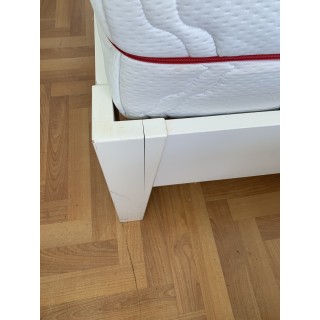 cama de madera blanco 160x200cm con 2 colchones de 90x200cm