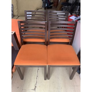 mesa extensible y 4 sillas